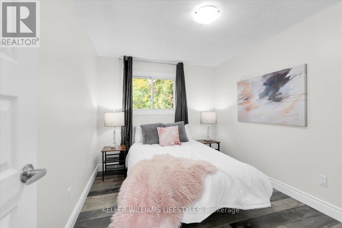 661 Ladybrook Crescent, London South, Ontario  N6J 2C4 - Photo 31 - X12459694
