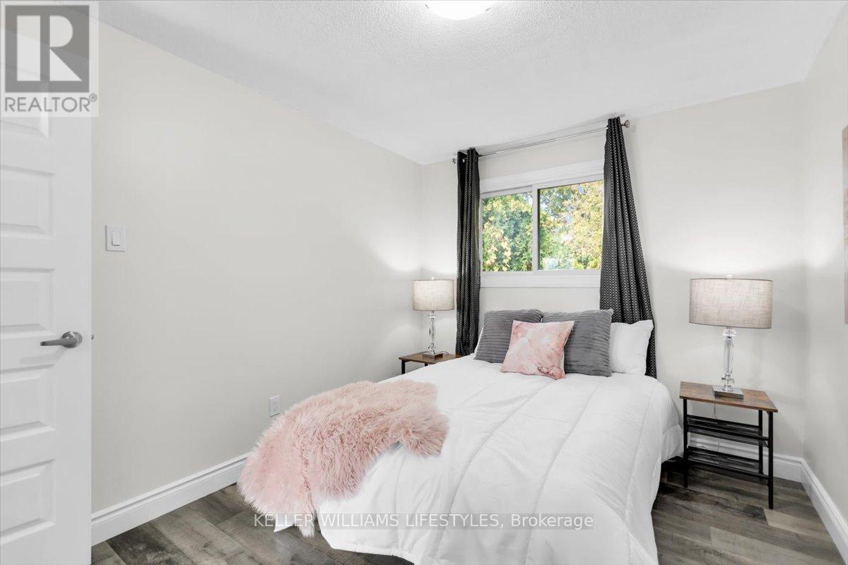 661 Ladybrook Crescent, London South, Ontario  N6J 2C4 - Photo 32 - X12459694