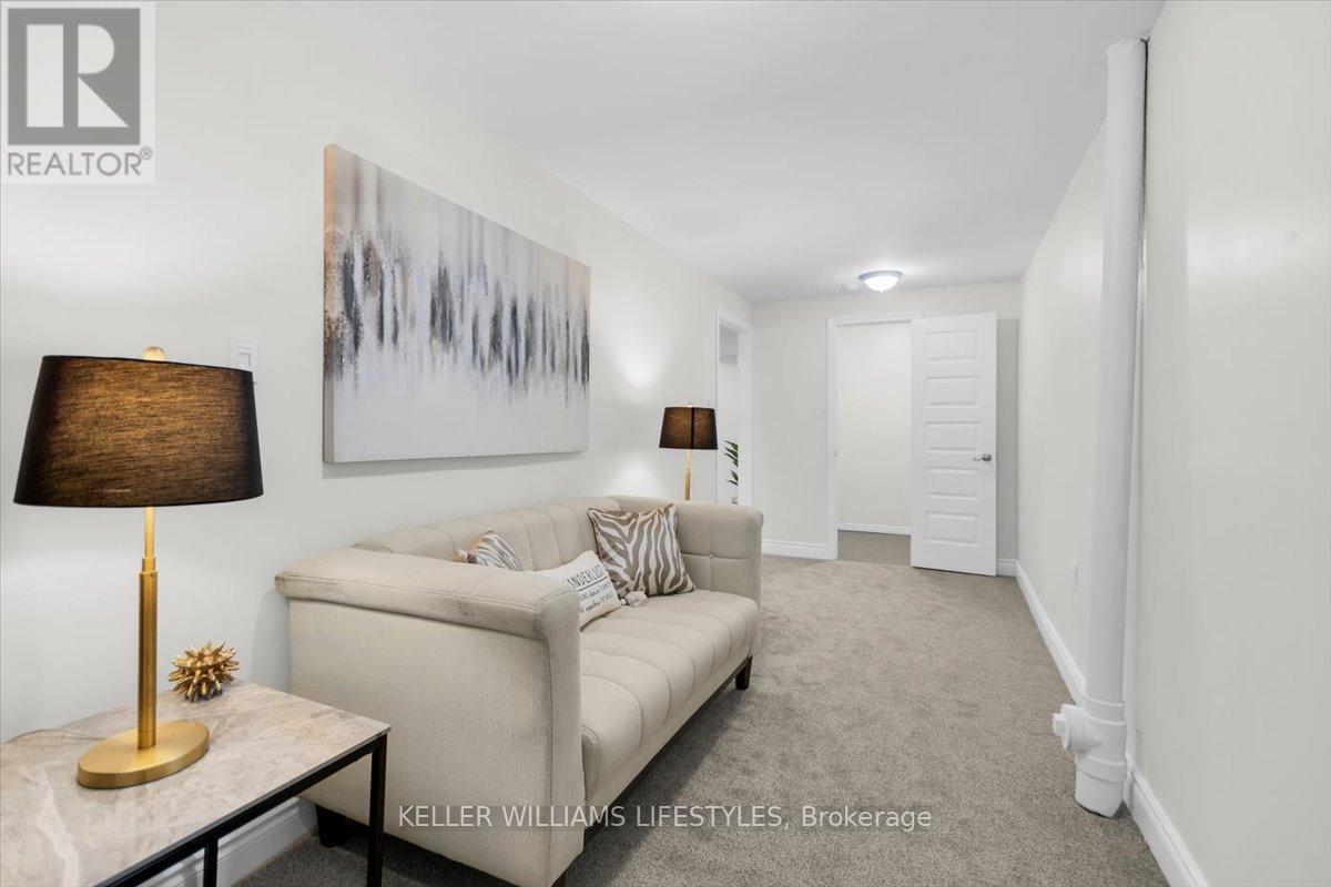 661 Ladybrook Crescent, London South, Ontario  N6J 2C4 - Photo 38 - X12459694