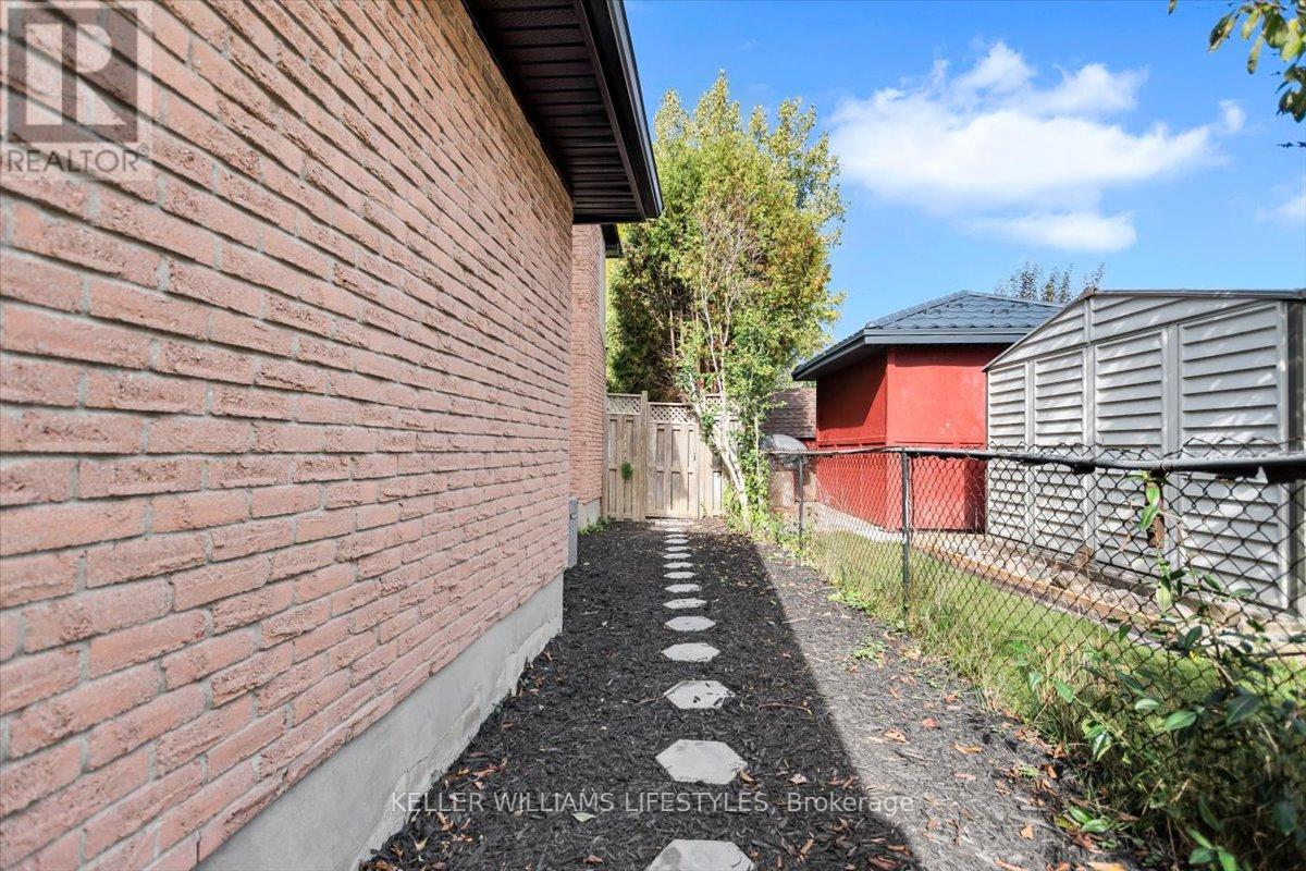 661 Ladybrook Crescent, London South, Ontario  N6J 2C4 - Photo 44 - X12459694