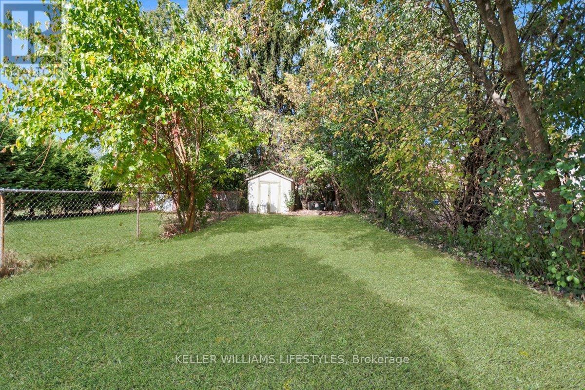 661 Ladybrook Crescent, London South, Ontario  N6J 2C4 - Photo 48 - X12459694