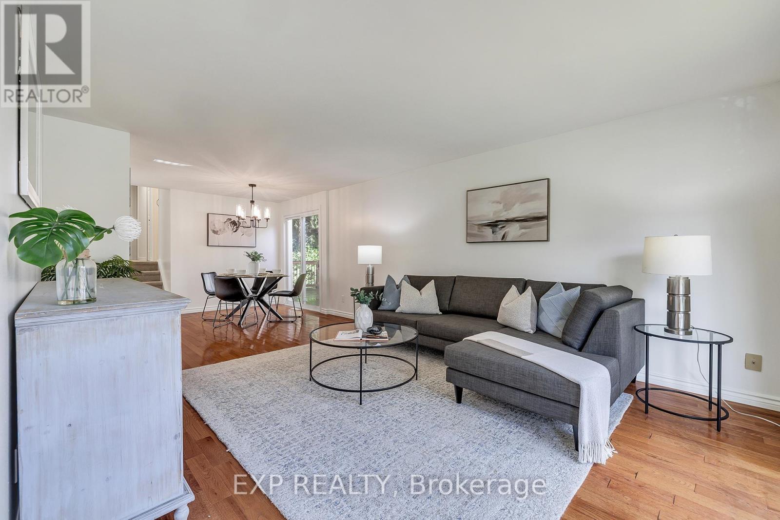 340 Driftwood Drive, Kitchener, Ontario  N2N 1Y7 - Photo 11 - X12459592
