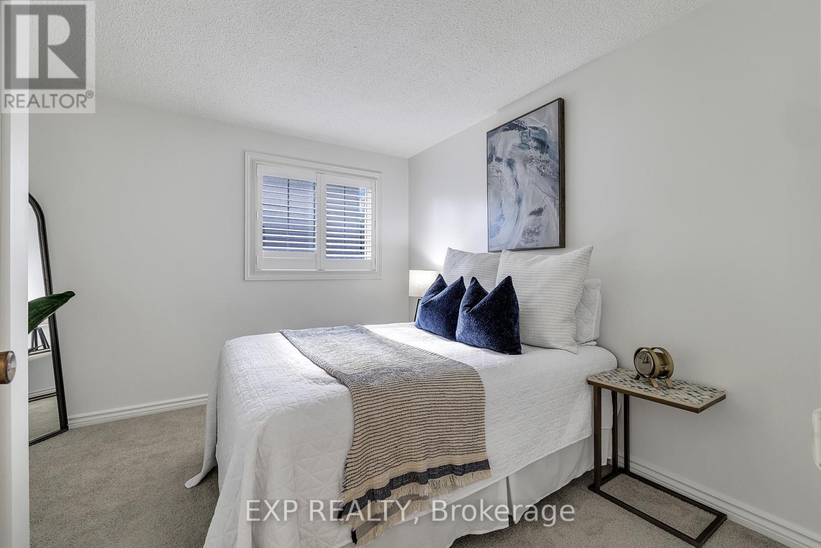 340 Driftwood Drive, Kitchener, Ontario  N2N 1Y7 - Photo 17 - X12459592