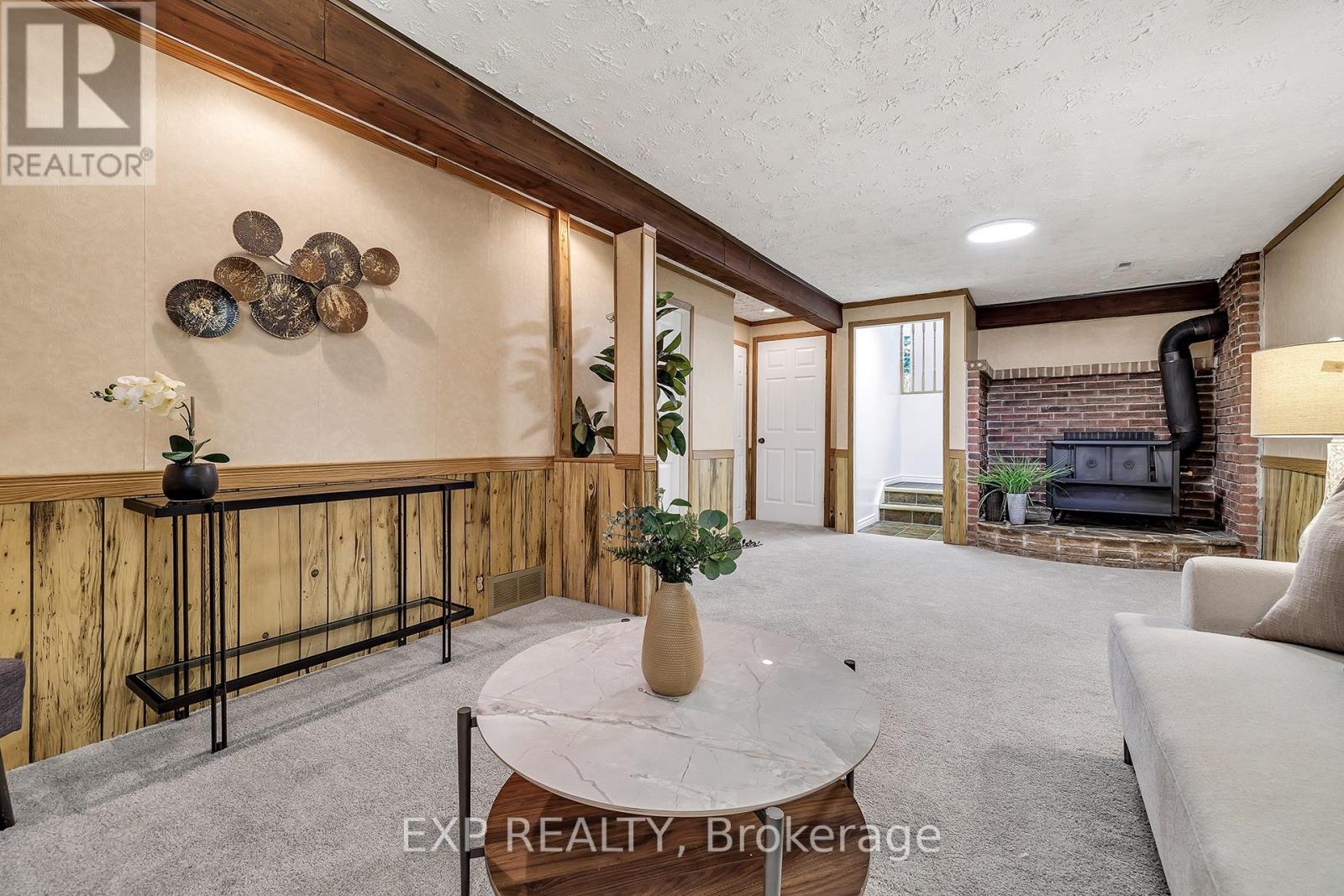 340 Driftwood Drive, Kitchener, Ontario  N2N 1Y7 - Photo 23 - X12459592