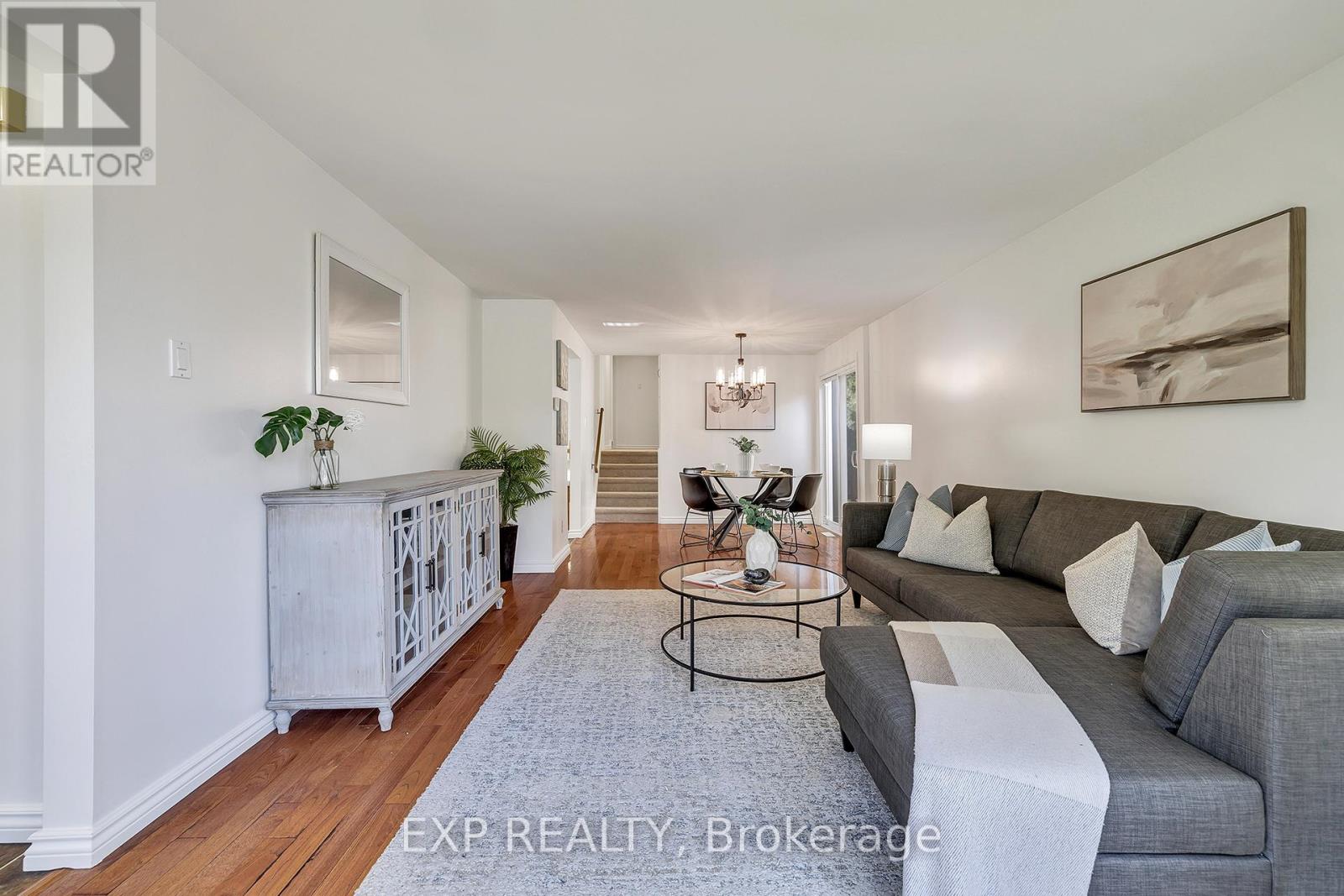 340 Driftwood Drive, Kitchener, Ontario  N2N 1Y7 - Photo 8 - X12459592