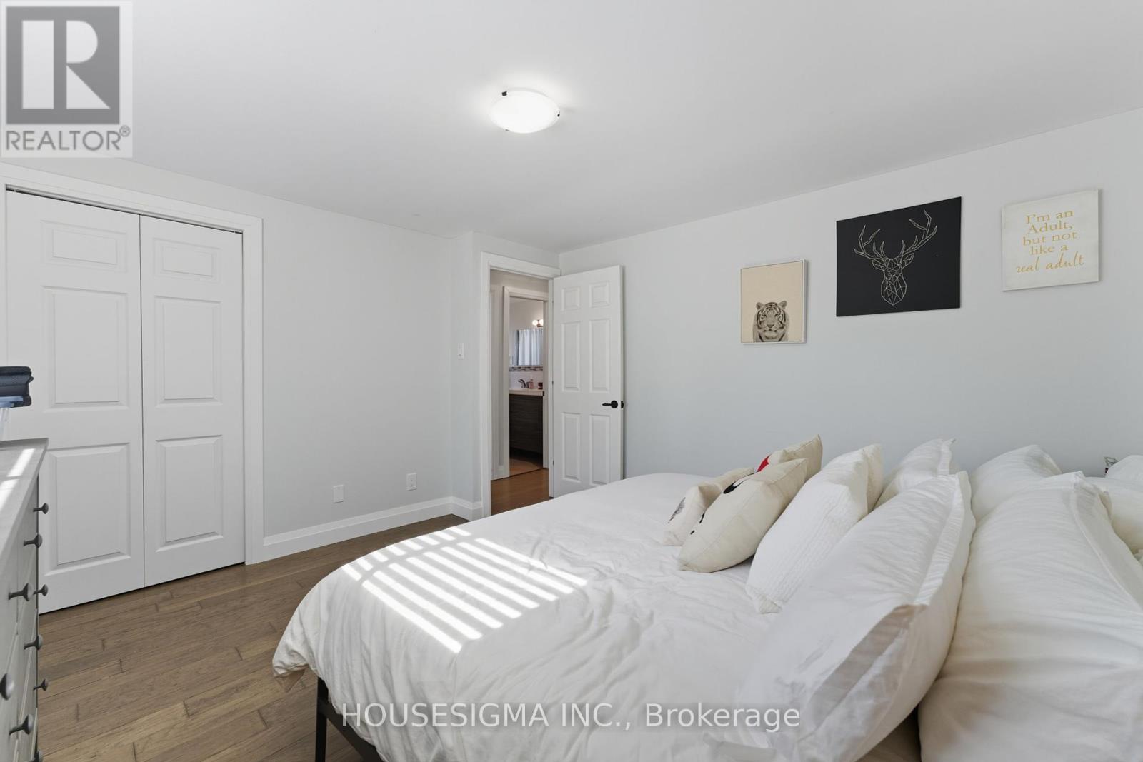 132 Forest Glen Crescent, Kitchener, Ontario  N2N 1C8 - Photo 21 - X12459640