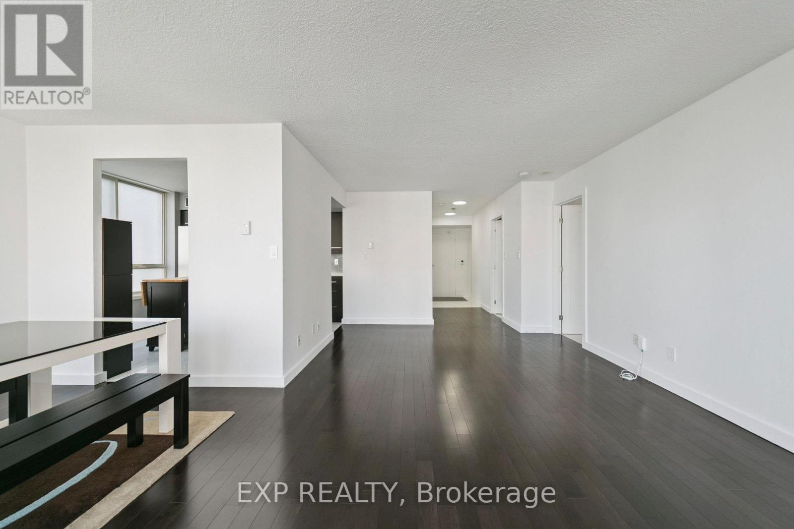 906 - 3605 Kariya Drive, Mississauga, Ontario  L5B 3J4 - Photo 10 - W12459580