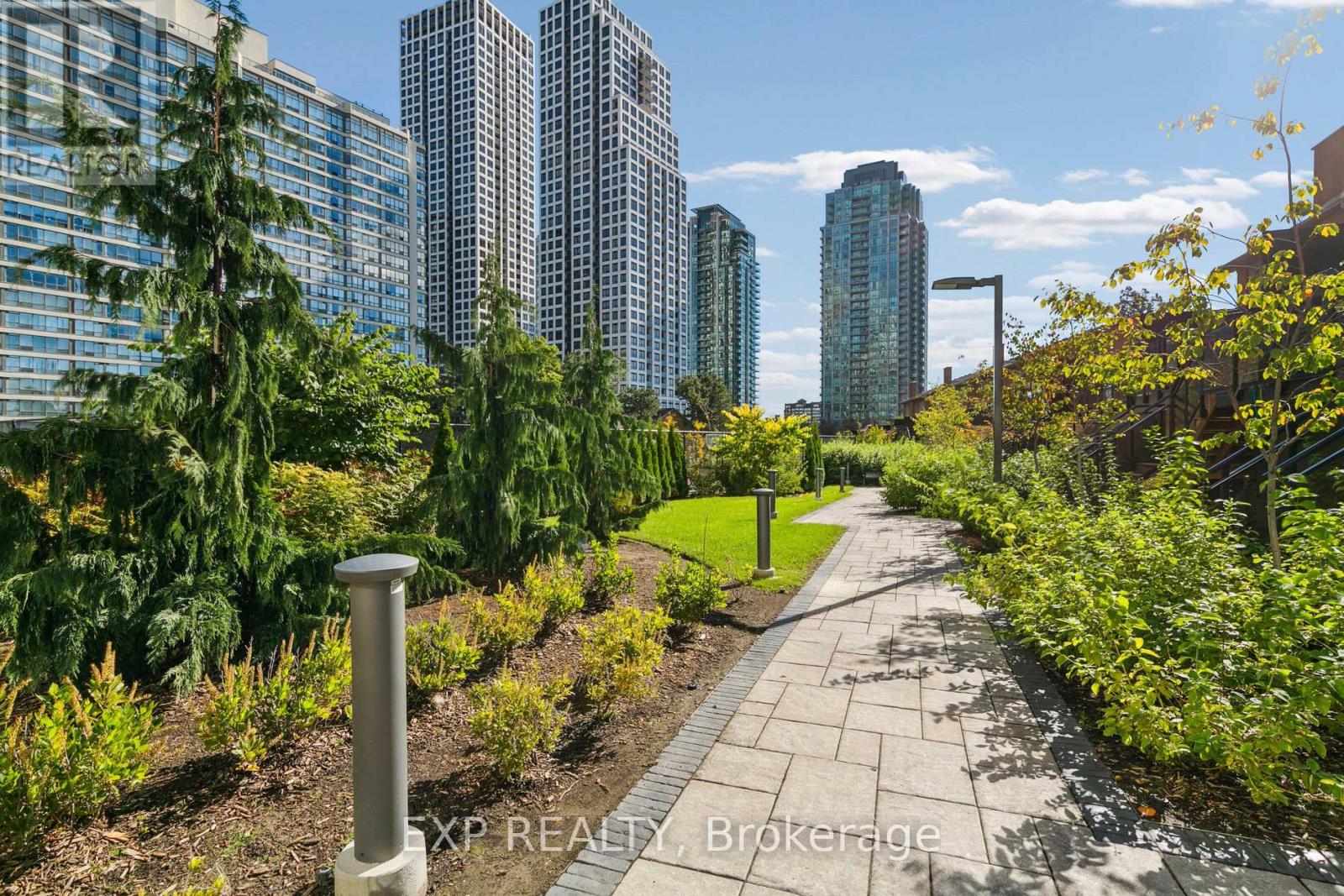 906 - 3605 Kariya Drive, Mississauga, Ontario  L5B 3J4 - Photo 35 - W12459580