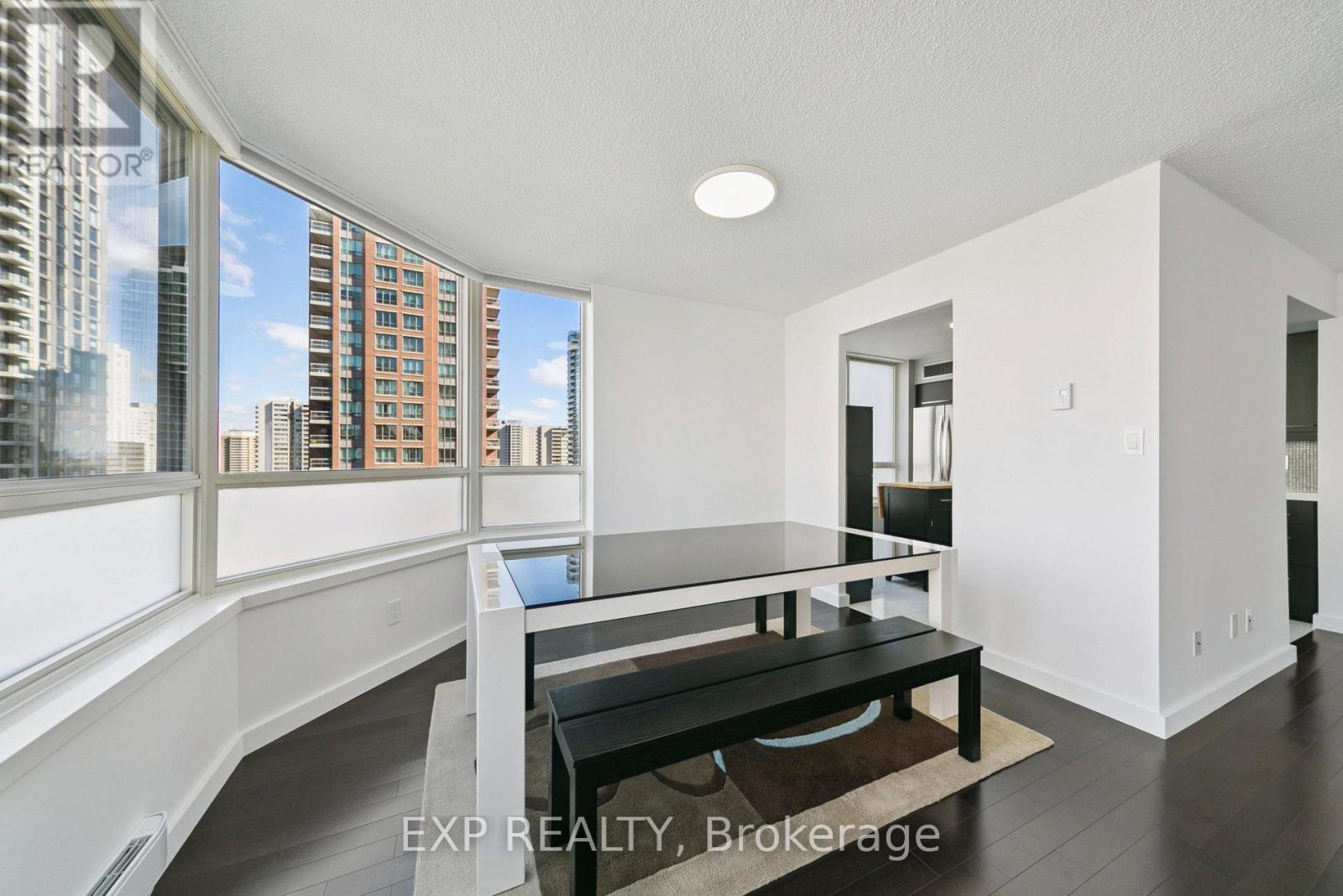906 - 3605 Kariya Drive, Mississauga, Ontario  L5B 3J4 - Photo 14 - W12459580