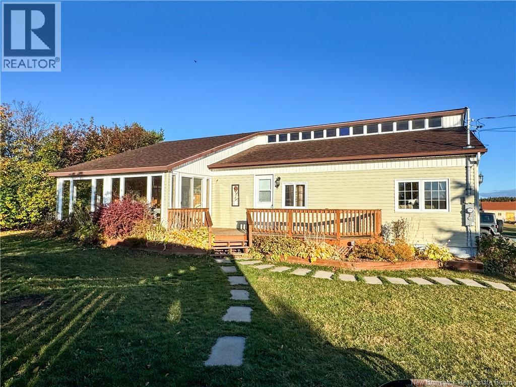 57 Allee Des Chalets, Petit-Rocher, New Brunswick  E8J 1M4 - Photo 1 - NB128425