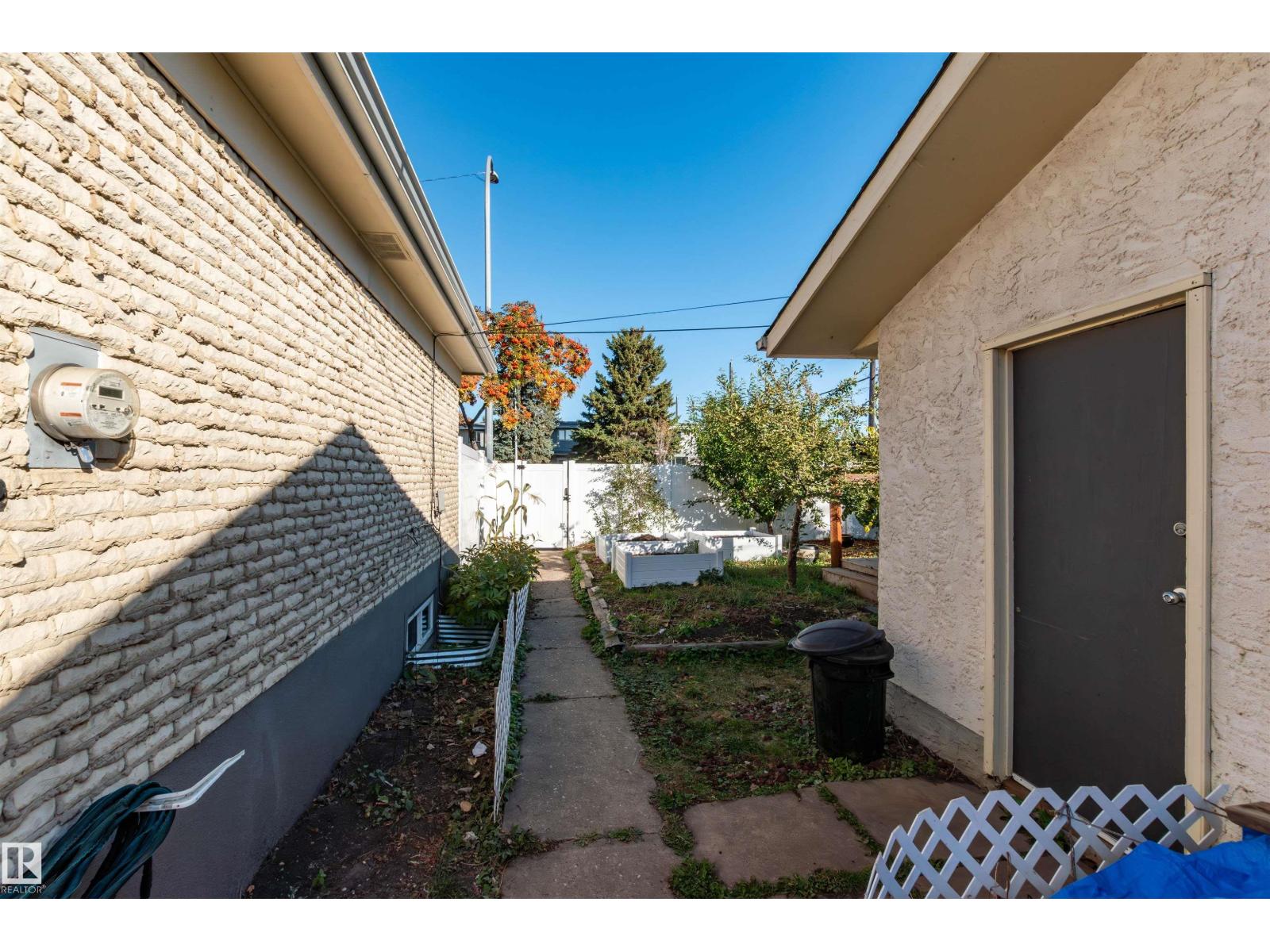 11227 40 Av Nw, Edmonton, Alberta  T6J 0P9 - Photo 34 - E4461960