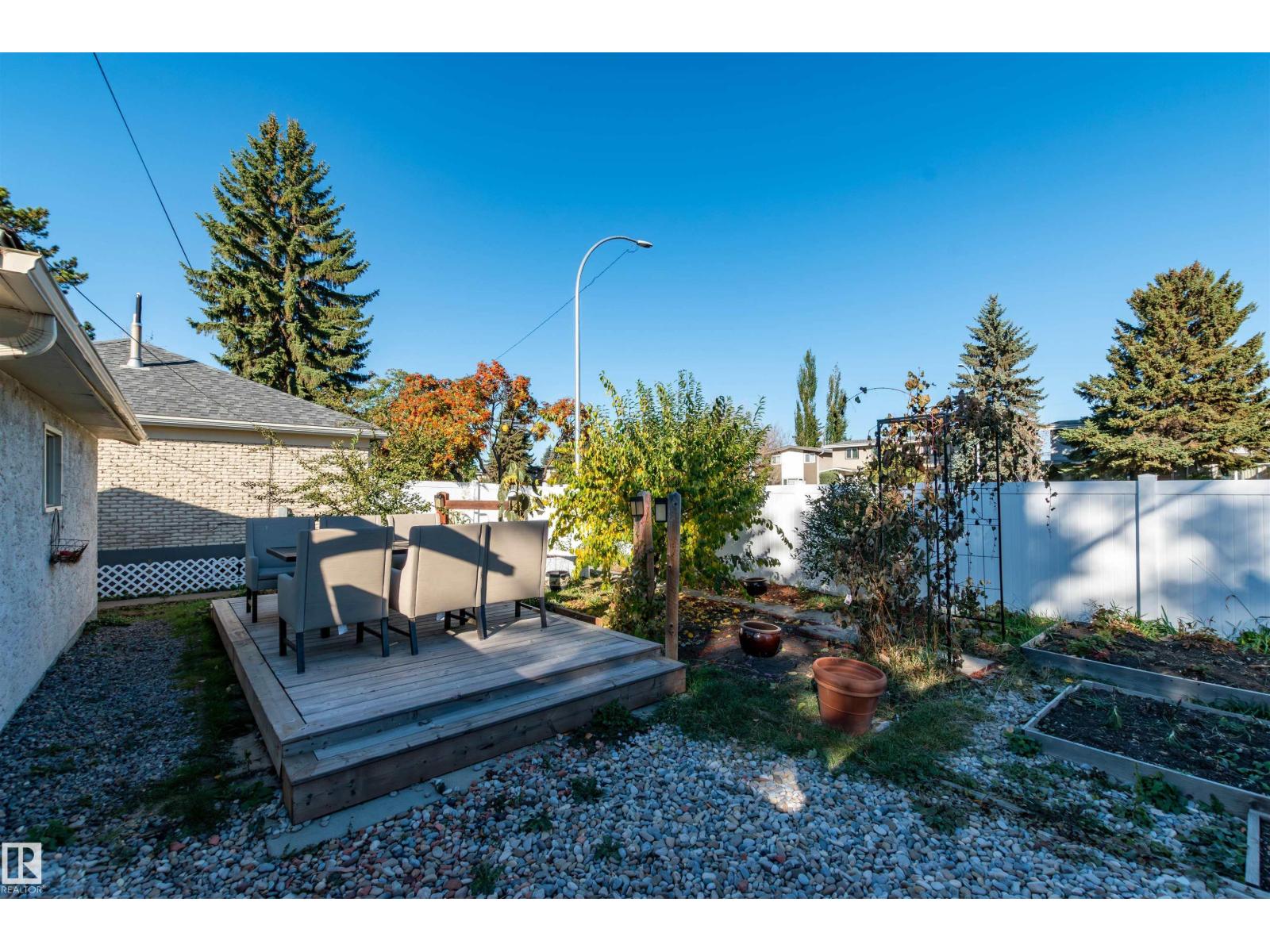 11227 40 Av Nw, Edmonton, Alberta  T6J 0P9 - Photo 39 - E4461960