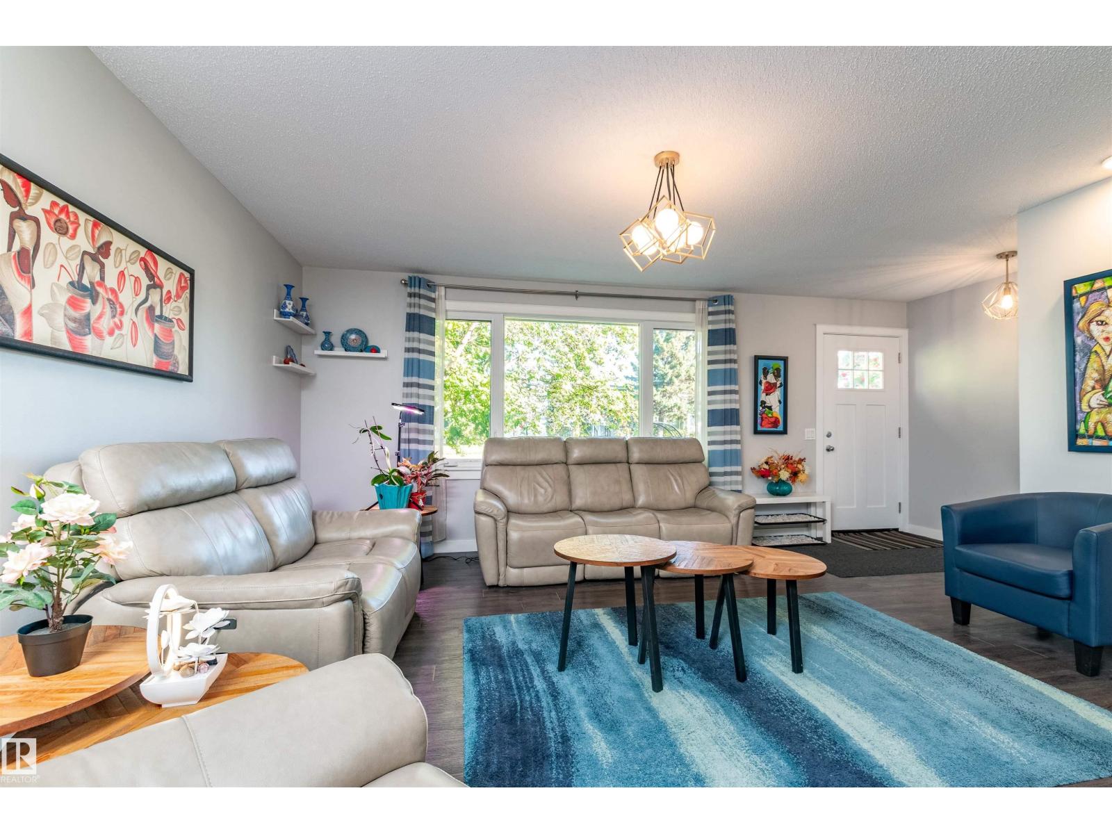 11227 40 Av Nw, Edmonton, Alberta  T6J 0P9 - Photo 5 - E4461960
