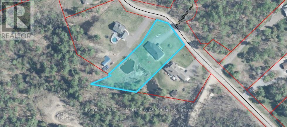 40 Blue Danube Way, Laurentian Valley, Ontario  K8A 6W2 - Photo 3 - X12391583