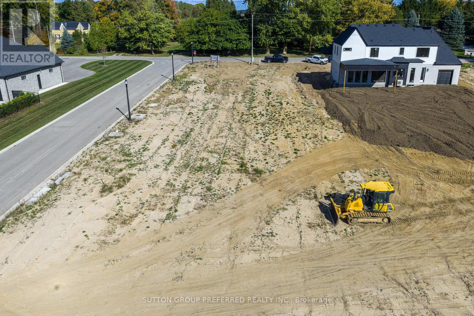 21839 Fairview Road, Thames Centre, Ontario  N0M 2P0 - Photo 9 - X12430707