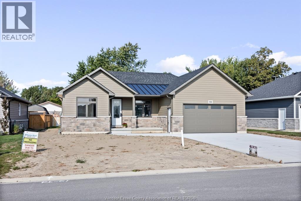 MLS# 25025949: 50 PAULUS, Tilbury, Canada
