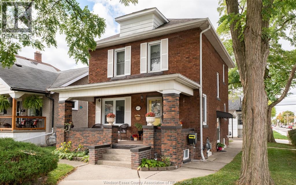 MLS# 25025942: 1403 PIERRE STREET, Windsor, Canada