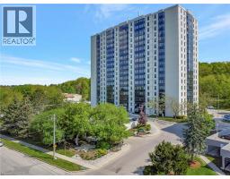 35 GREEN VALLEY Drive Unit# 902, Kitchener, Ontario
