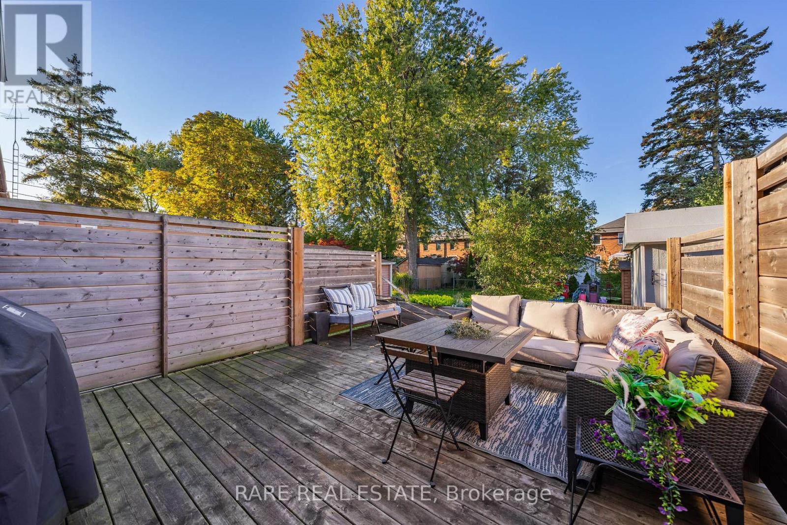 244 Donlea Drive, Toronto (Leaside), Ontario  M4G 2N2 - Photo 21 - C12459646