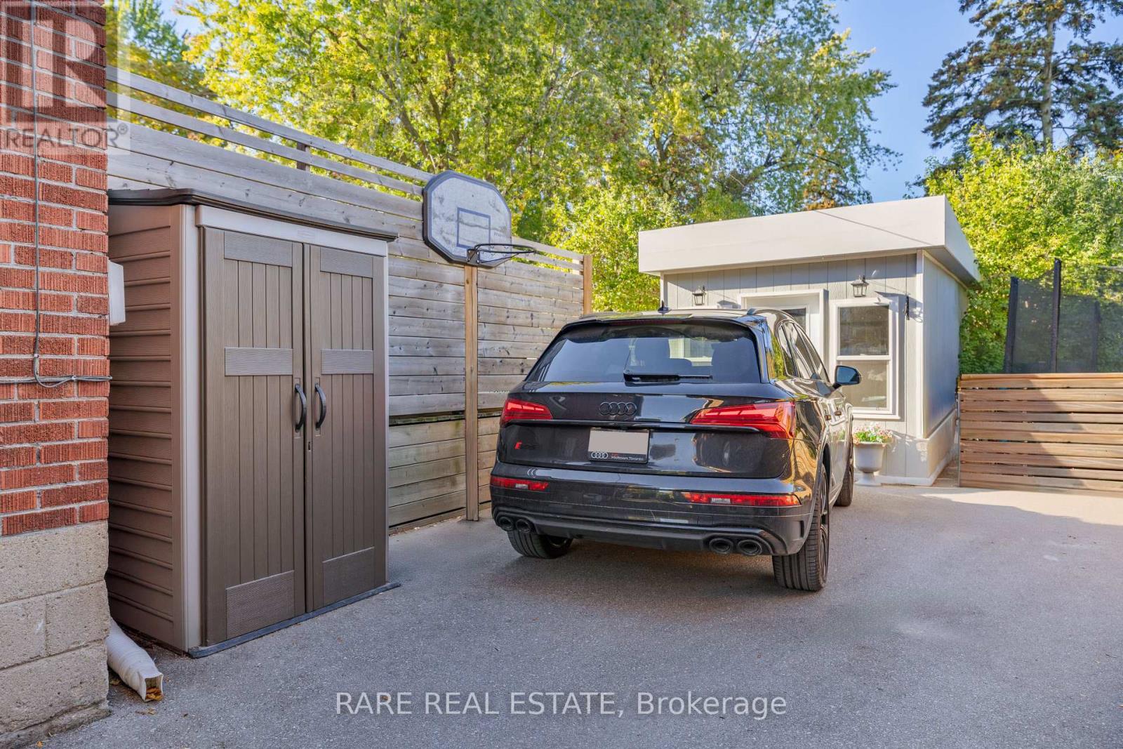 244 Donlea Drive, Toronto (Leaside), Ontario  M4G 2N2 - Photo 27 - C12459646