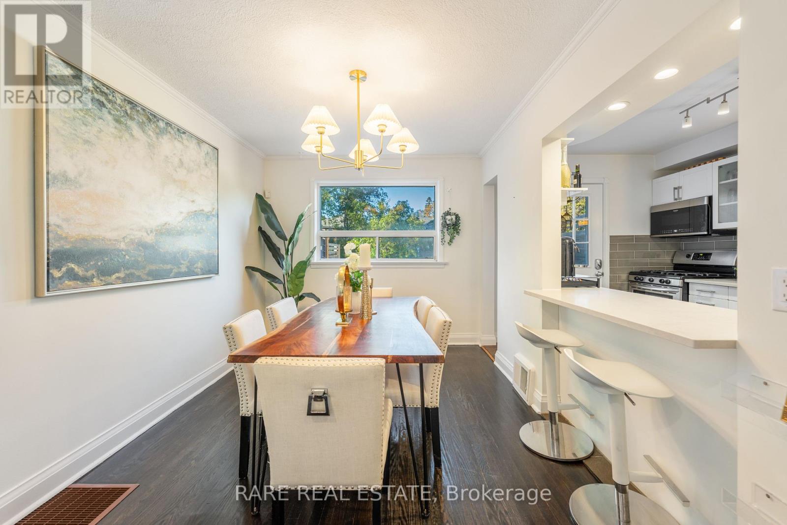 244 Donlea Drive, Toronto (Leaside), Ontario  M4G 2N2 - Photo 7 - C12459646