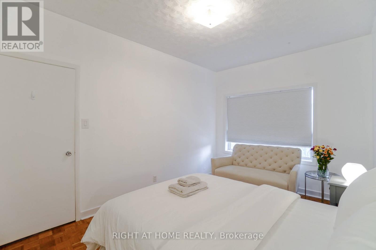125 Lisgar Street, Toronto, Ontario  M6J 3G4 - Photo 16 - C12459659