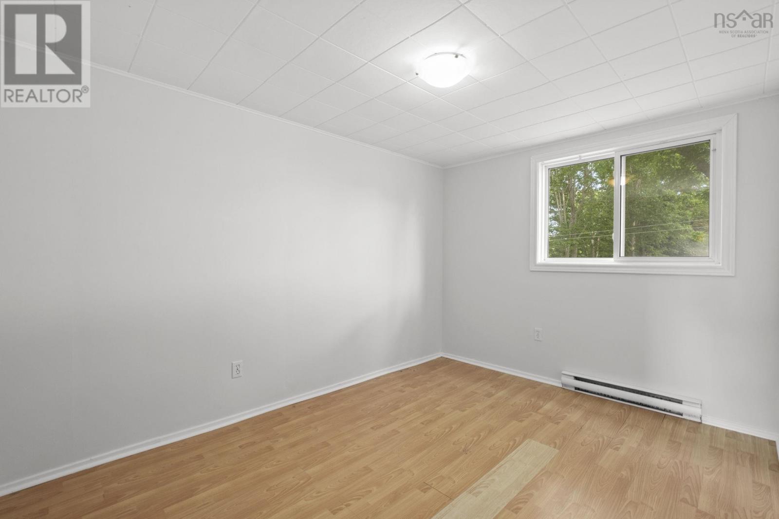 1592 Crossley Court, Windsor, Nova Scotia  B0N 2T0 - Photo 13 - 202518317