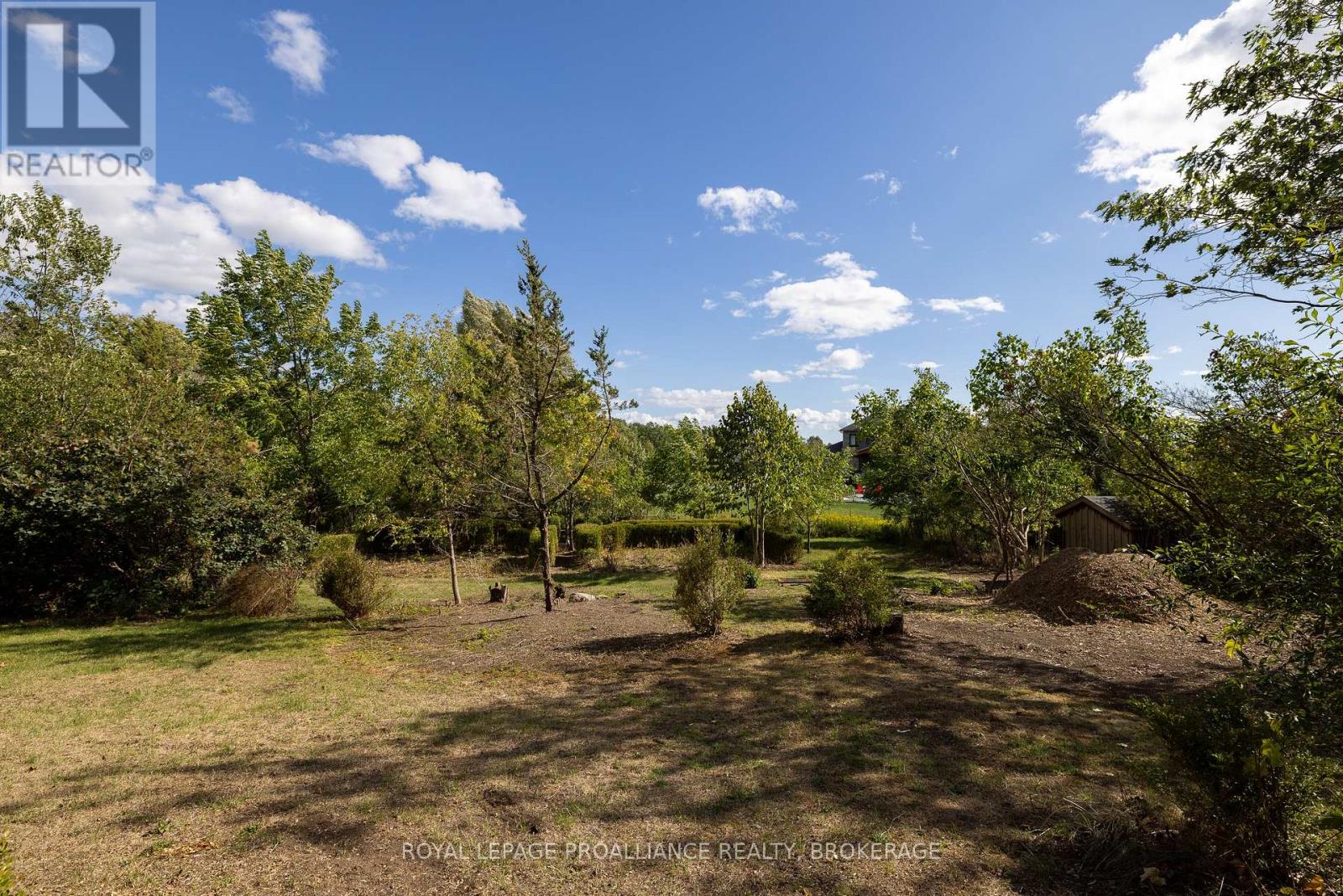 1049 Highway 2 E, Kingston, Ontario  K7L 4V1 - Photo 36 - X12459725