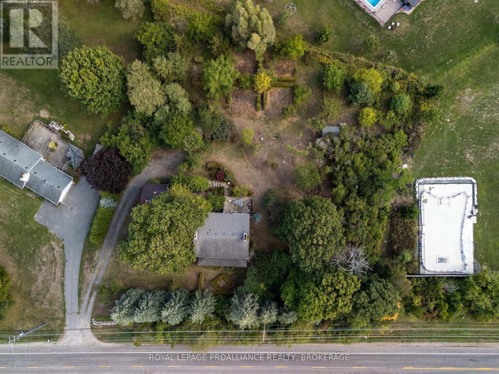 1049 Highway 2 E, Kingston, Ontario  K7L 4V1 - Photo 44 - X12459725