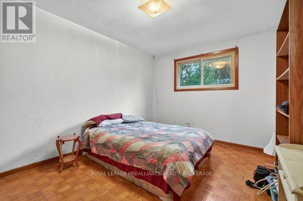 798 Arundel Place, Kingston, Ontario  K7M 6T1 - Photo 9 - X12459811