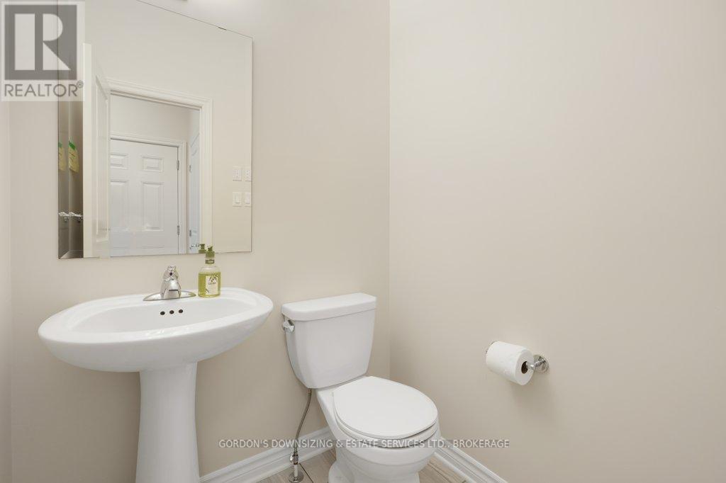 281 Brambling Way, Ottawa, Ontario  K2J 6E3 - Photo 10 - X12459850