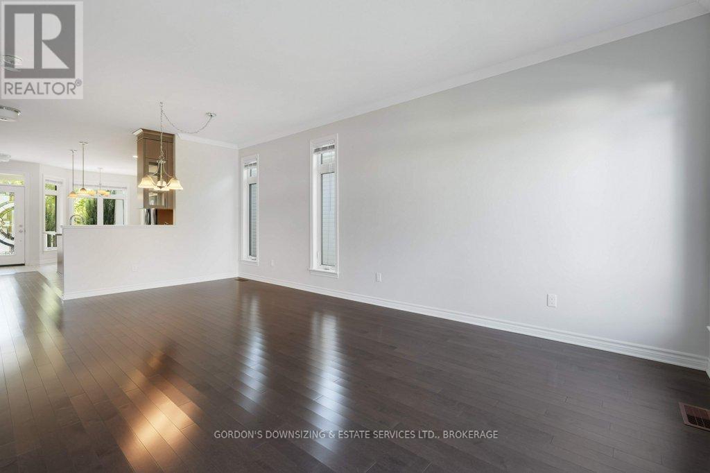 281 Brambling Way, Ottawa, Ontario  K2J 6E3 - Photo 21 - X12459850