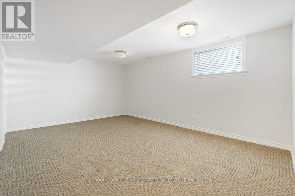 281 Brambling Way, Ottawa, Ontario  K2J 6E3 - Photo 29 - X12459850