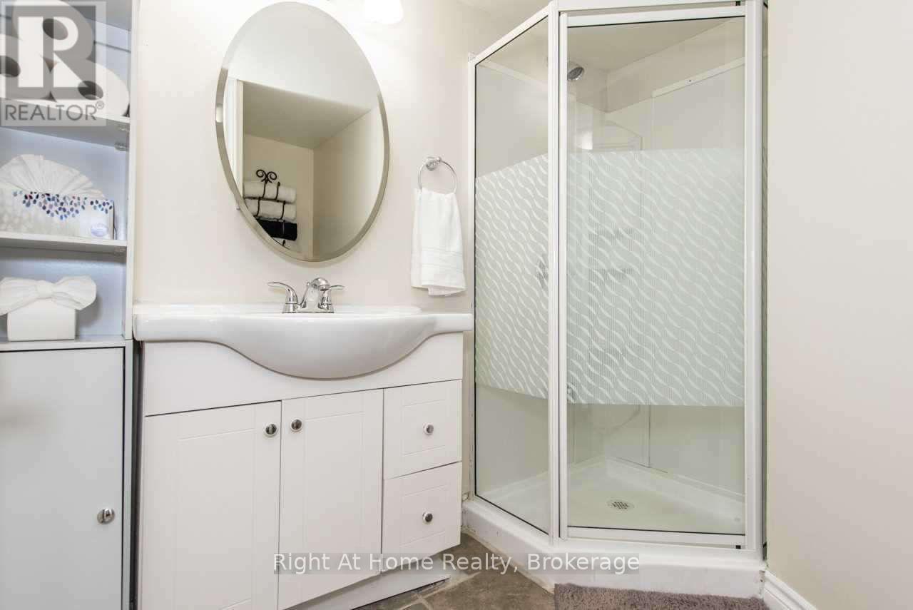 Lower - 126 Duncan Lane, Milton, Ontario  L9T 3X3 - Photo 8 - W12324610