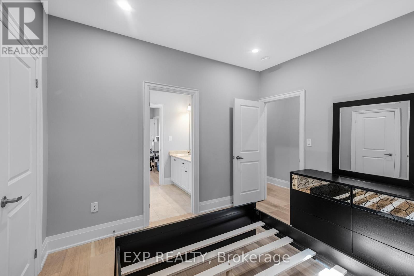 169 Bawden Drive, Richmond Hill, Ontario  L4S 0M2 - Photo 32 - N12459647
