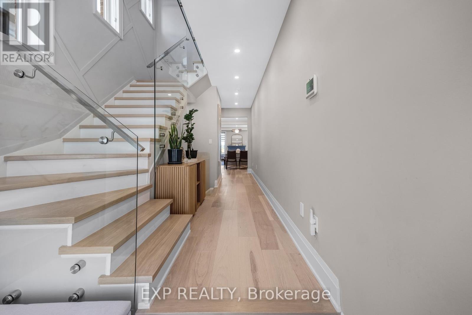 169 Bawden Drive, Richmond Hill, Ontario  L4S 0M2 - Photo 5 - N12459647