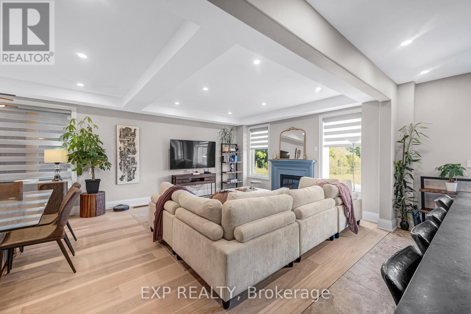 169 Bawden Drive, Richmond Hill, Ontario  L4S 0M2 - Photo 8 - N12459647