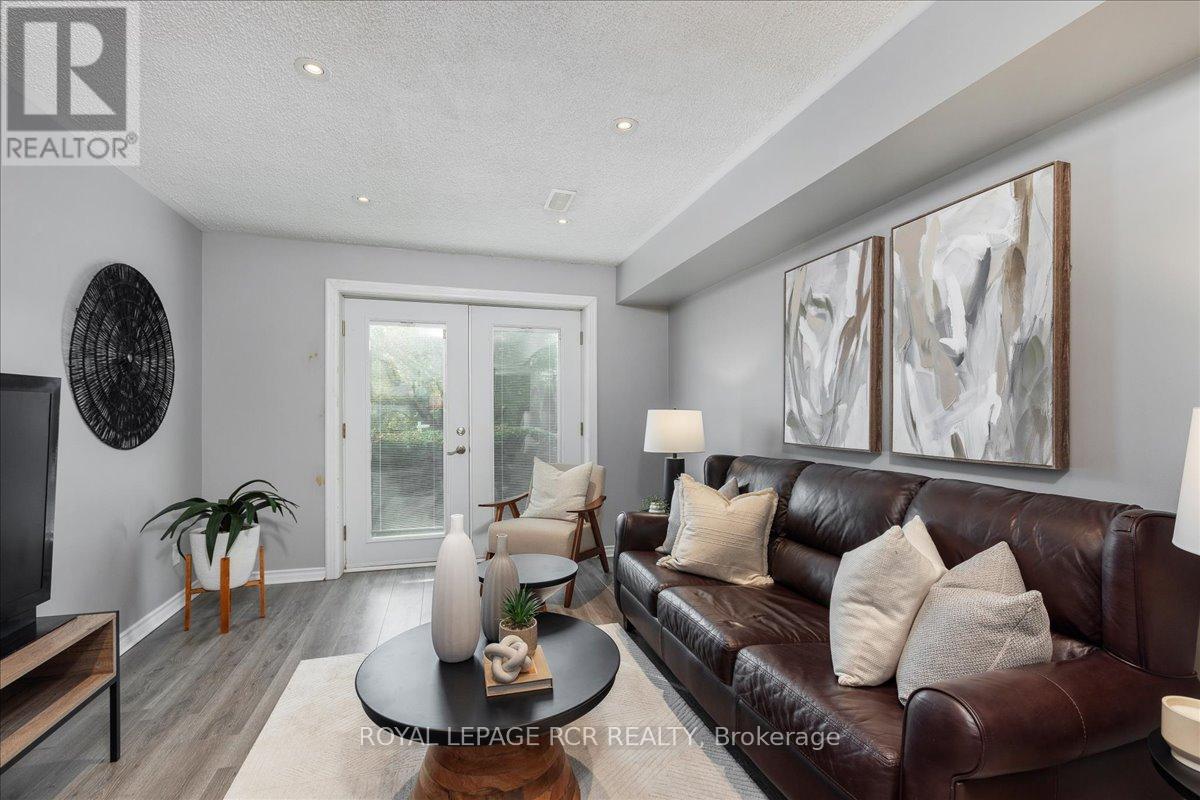 153 Stickwood Court, Newmarket, Ontario  L3Y 5V2 - Photo 19 - N12459712