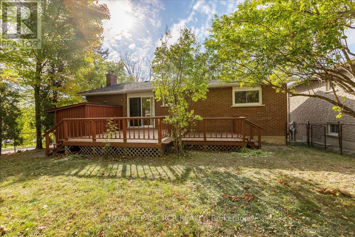 153 Stickwood Court, Newmarket, Ontario  L3Y 5V2 - Photo 21 - N12459712