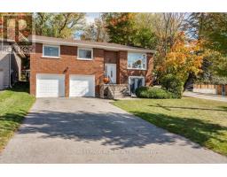 153 Stickwood Court, Newmarket (Gorham-College Manor), Ca