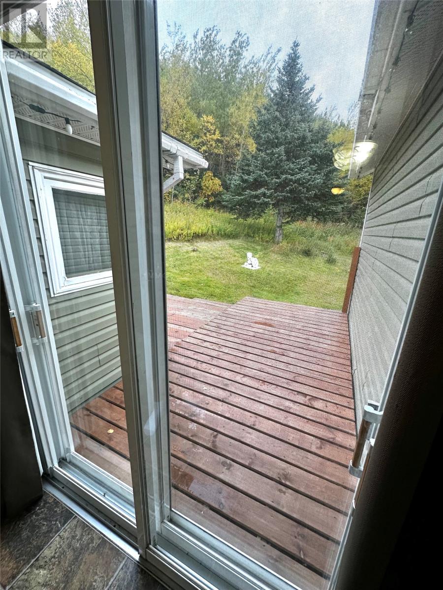 265 Main Street, Leading Tickles, Newfoundland & Labrador  A0H 1E0 - Photo 7 - 1291457