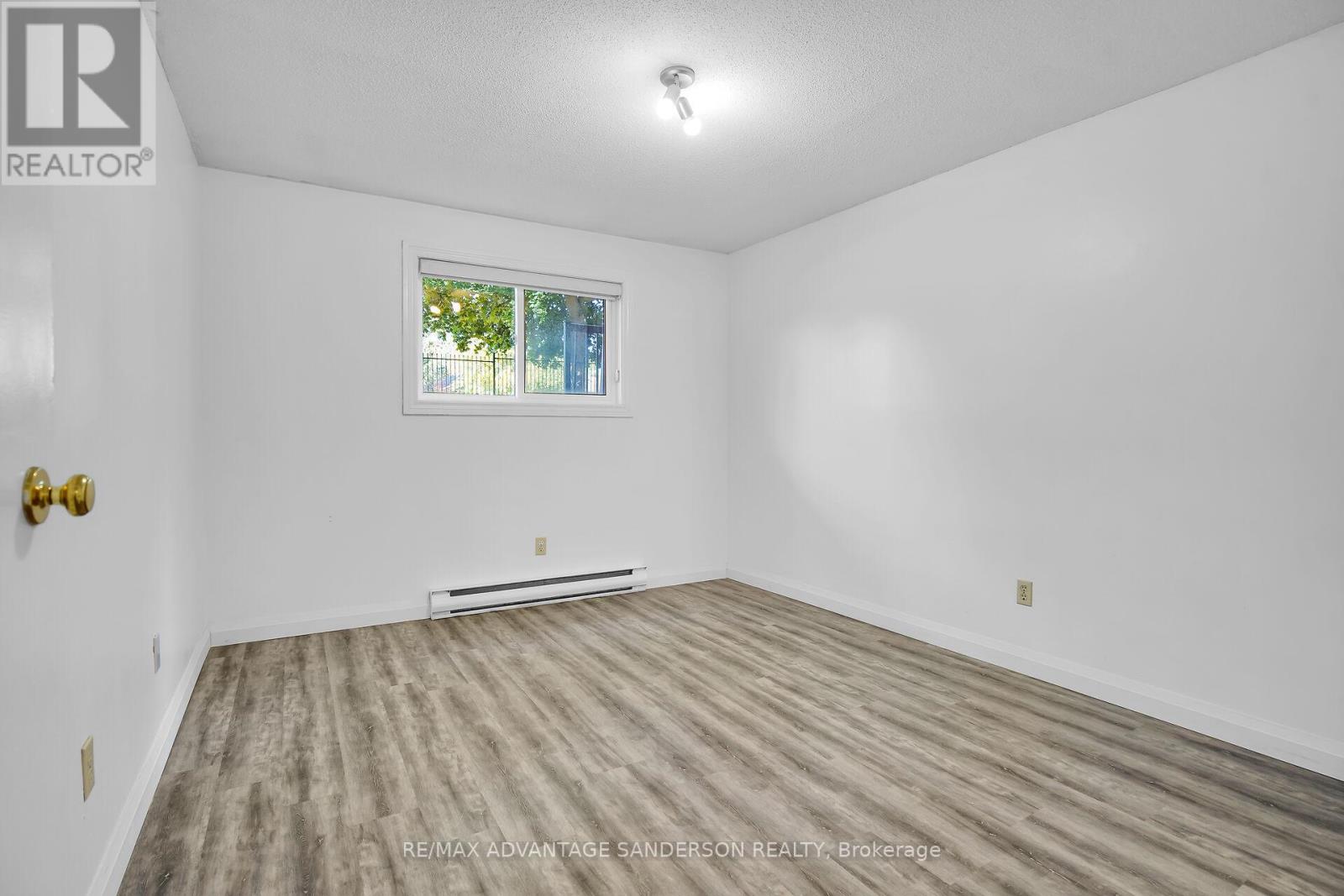 118 - 15 Jacksway Crescent, London North, Ontario  N5X 3T8 - Photo 20 - X12459755