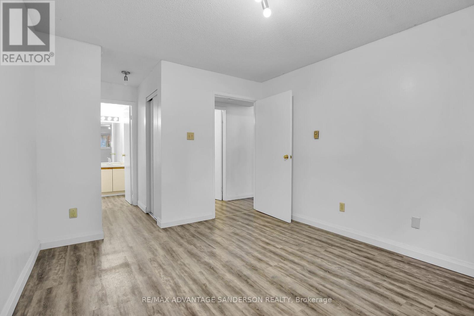 118 - 15 Jacksway Crescent, London North, Ontario  N5X 3T8 - Photo 21 - X12459755