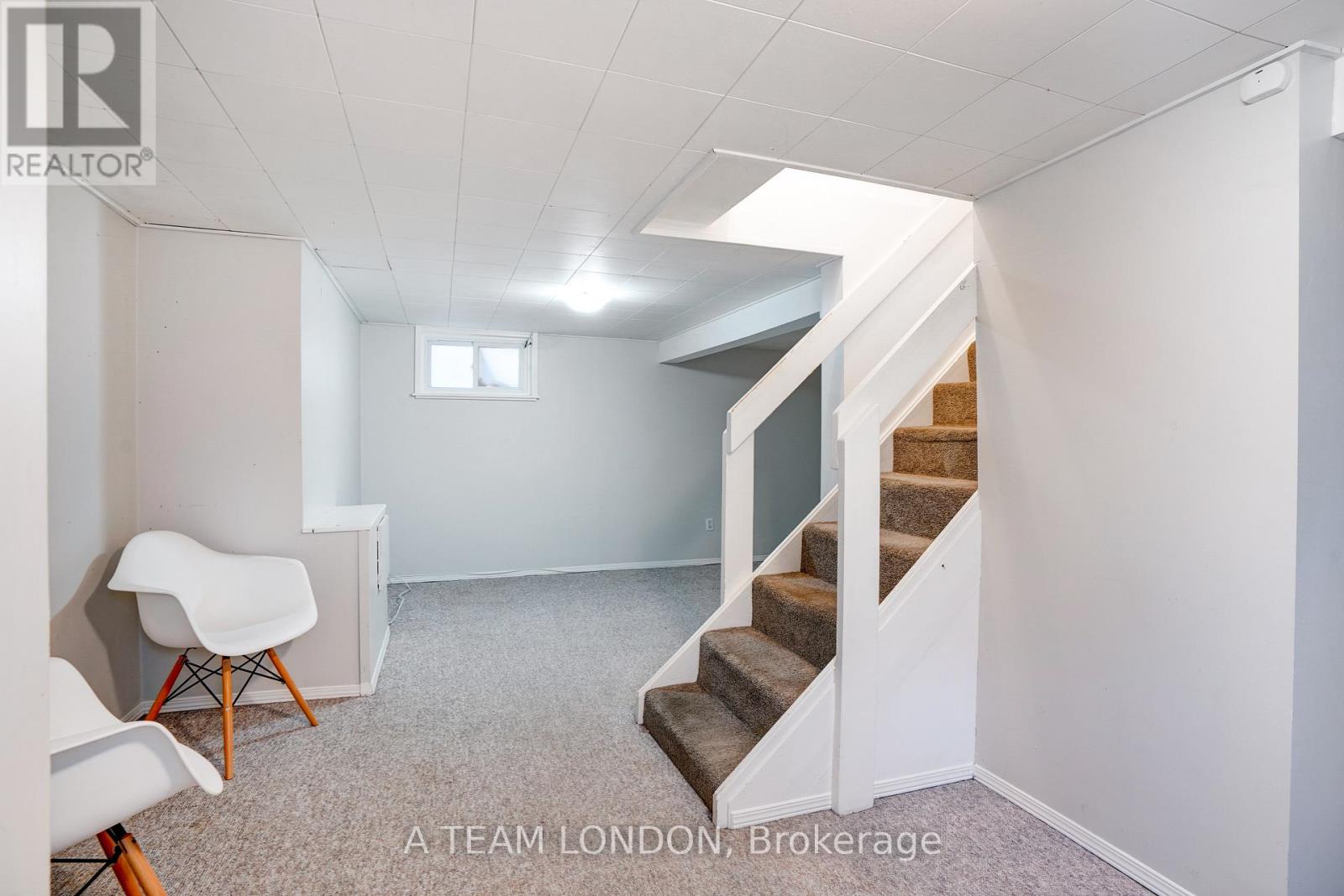 37 Mcclary Avenue, London South, Ontario  N6C 1P6 - Photo 24 - X12459779