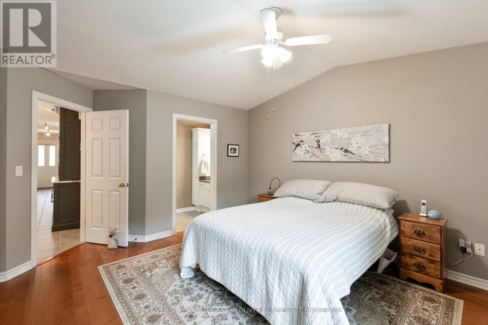 35 - 1241 Beaverbrook Avenue, London North (North N), Ontario  N6H 5P1 - Photo 10 - X12459783