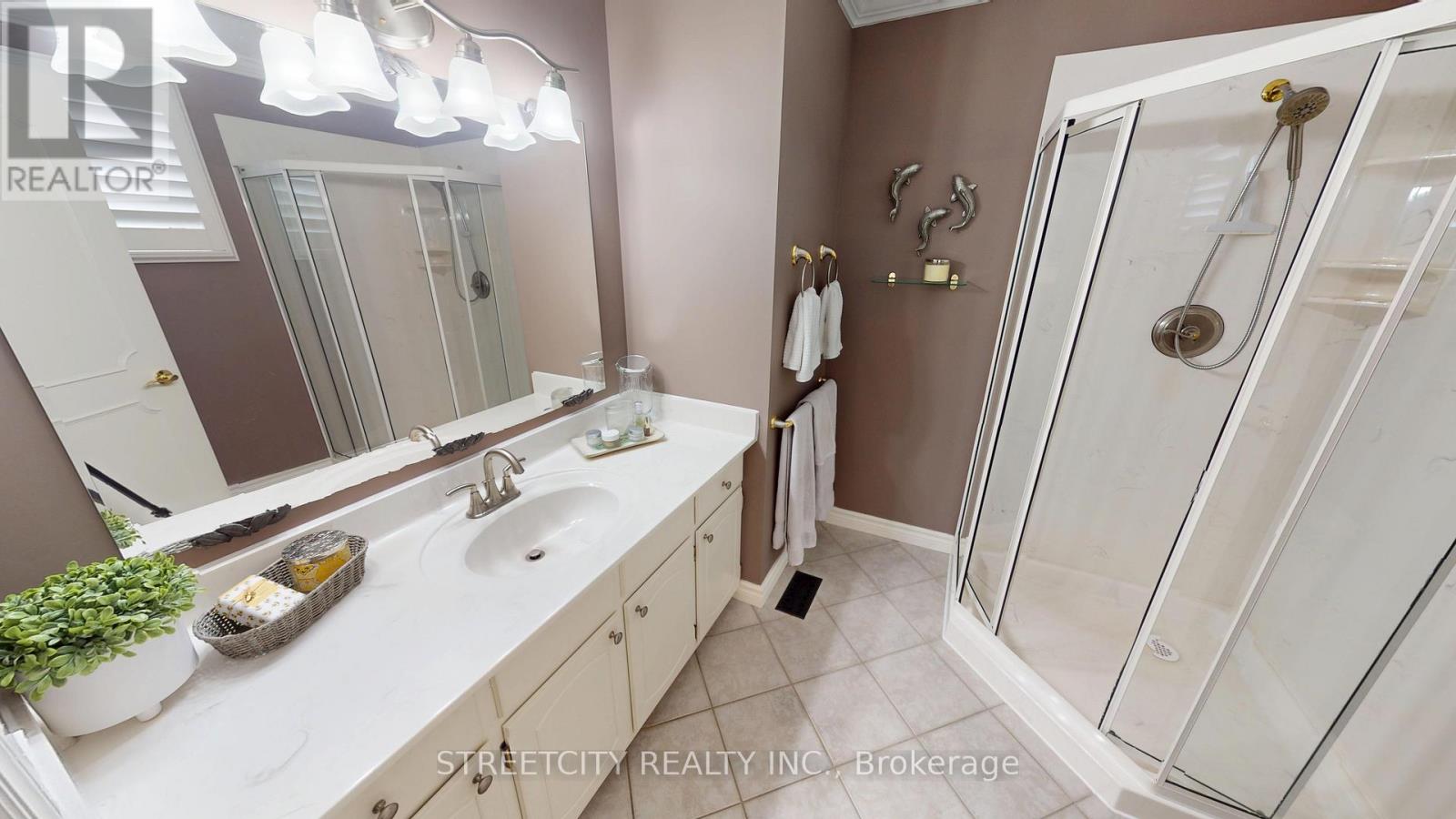 138 Guildford Crescent, London South, Ontario  N6J 3Y6 - Photo 22 - X12459789