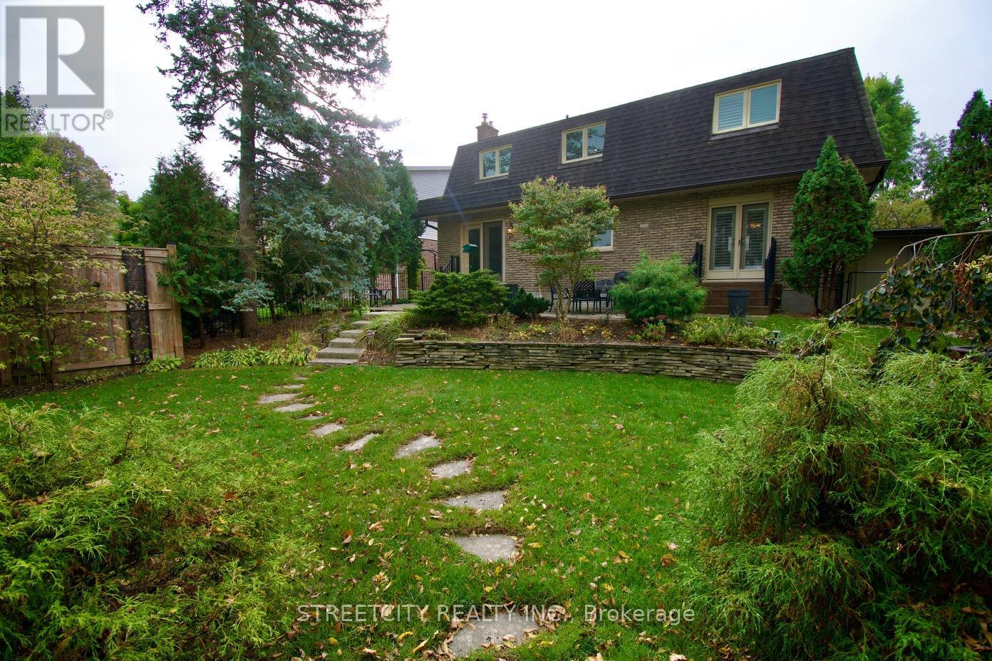 138 Guildford Crescent, London South, Ontario  N6J 3Y6 - Photo 38 - X12459789