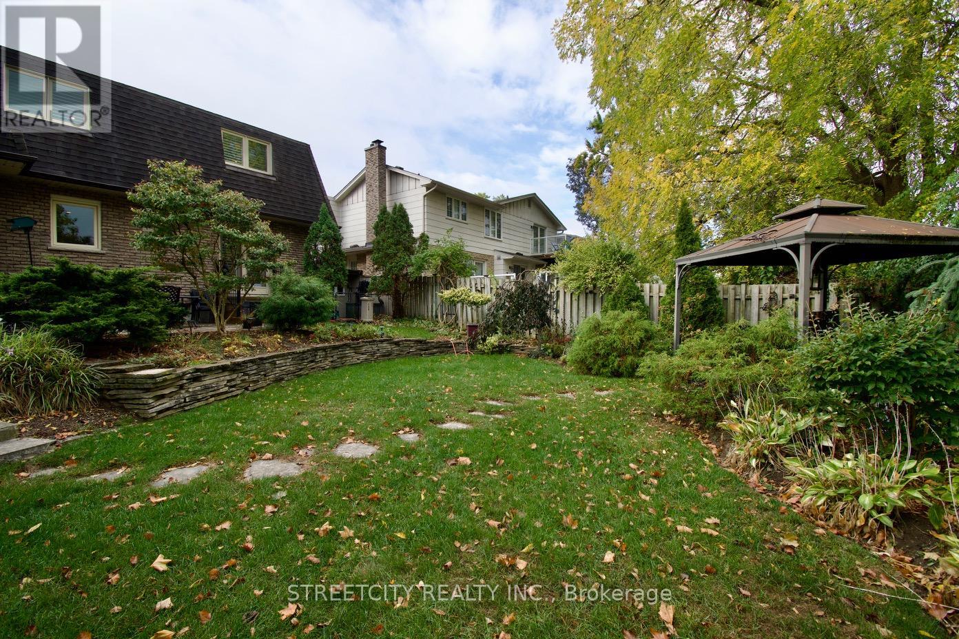 138 Guildford Crescent, London South, Ontario  N6J 3Y6 - Photo 39 - X12459789
