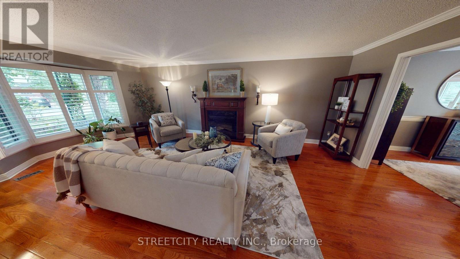 138 Guildford Crescent, London South, Ontario  N6J 3Y6 - Photo 6 - X12459789