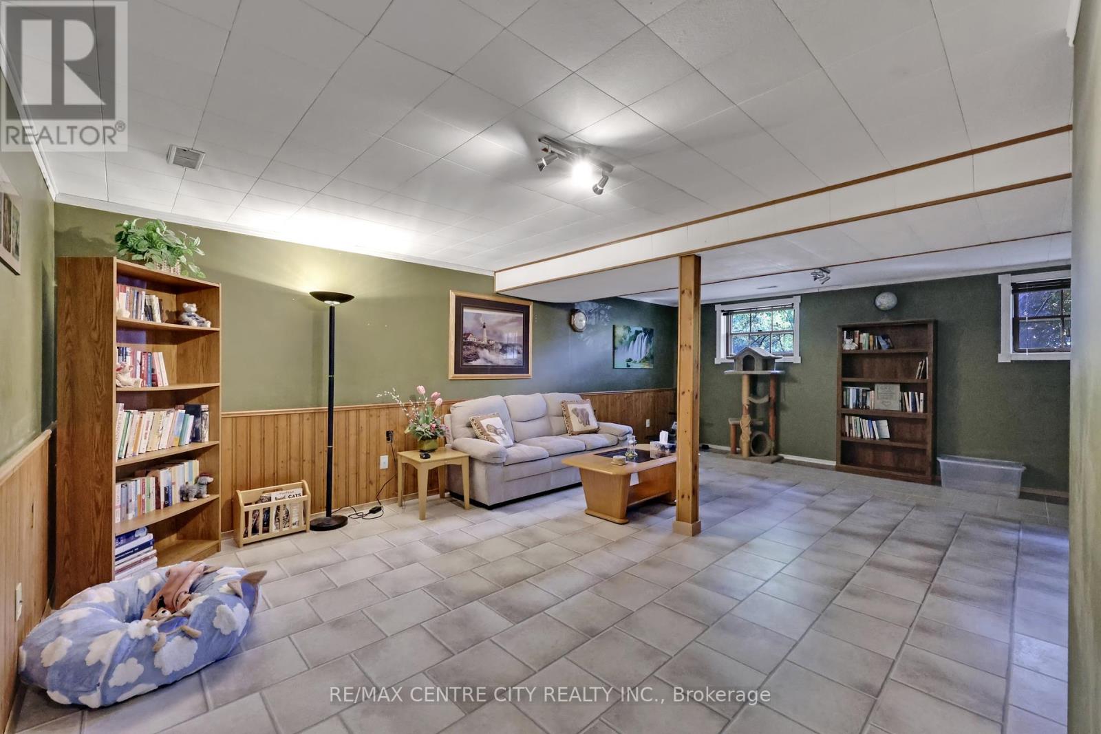 108 Cecilia Place, London East, Ontario  N5Y 4A4 - Photo 34 - X12459903